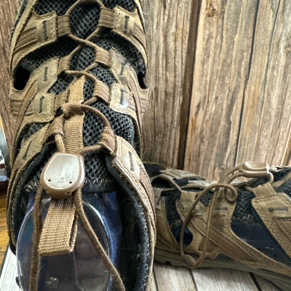 Men's Merrell Hiking Sandals - Size 12